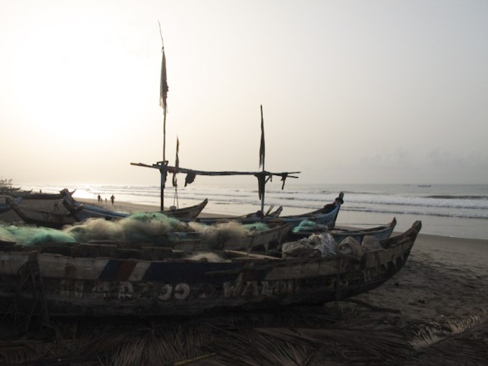 accra, ghana, travel, photography, africa, jamestown, hair braiding, fishing