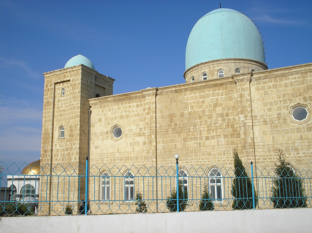 atagha-shine-and-mosque1
