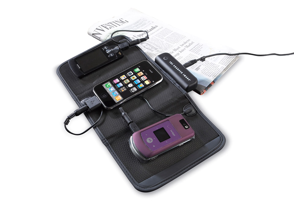 Sharper Image charging valet Sharper Image charging valet