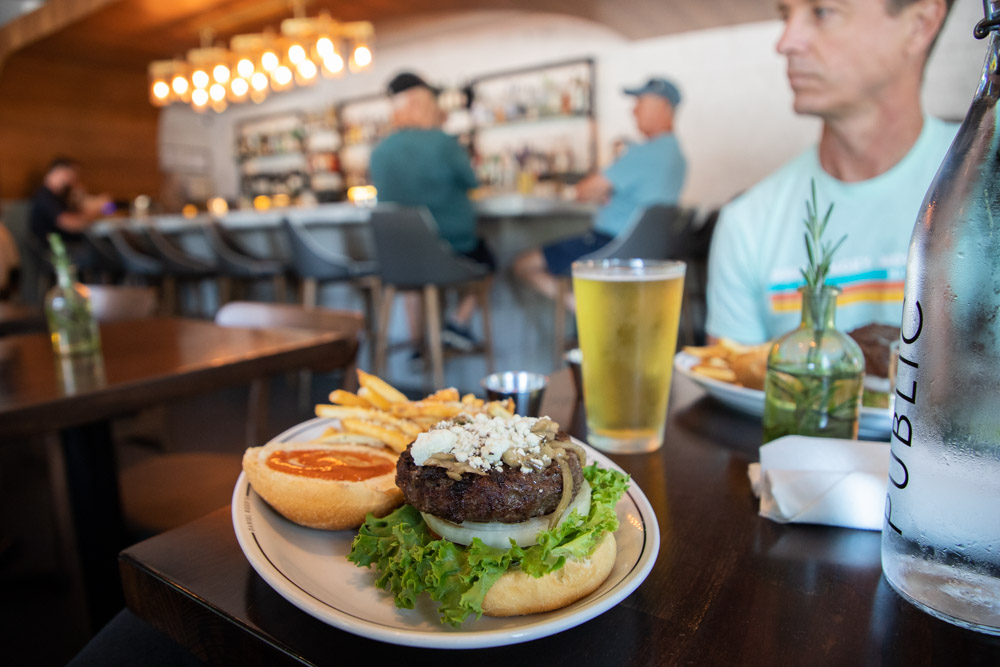 Where to Eat in Savannah: The Public House