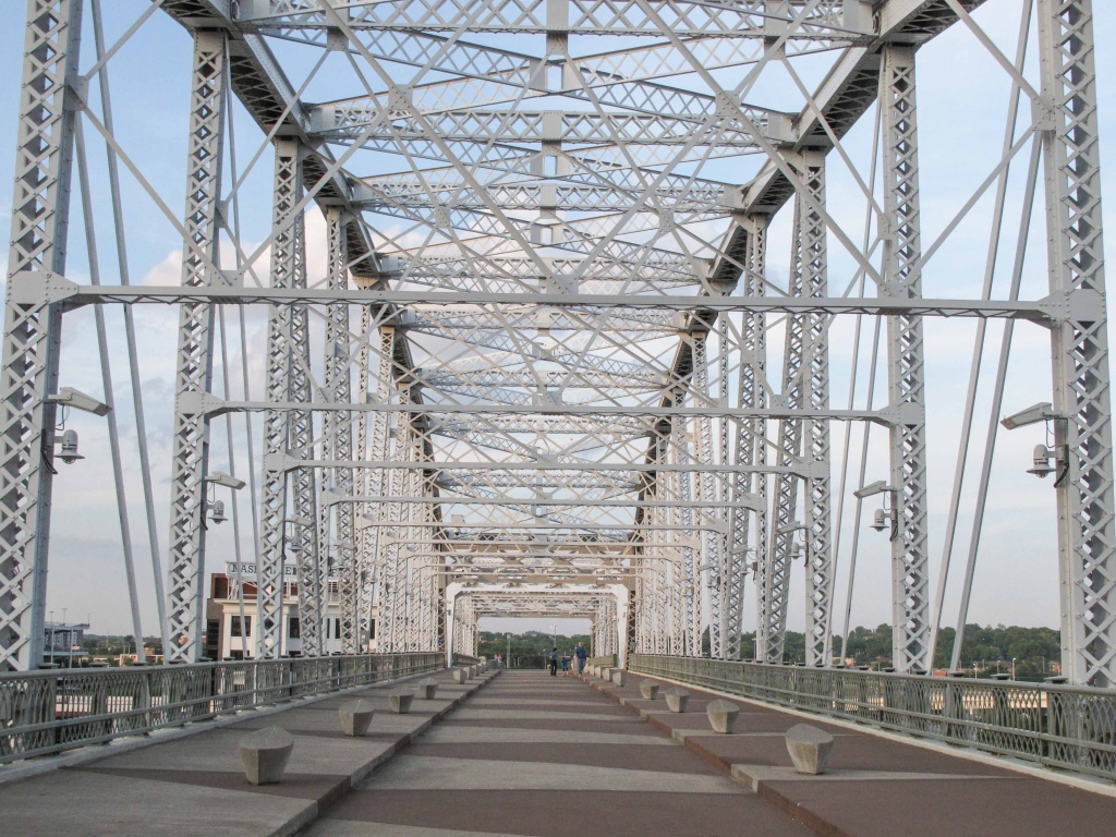 Nashville Pedestrian Bridge