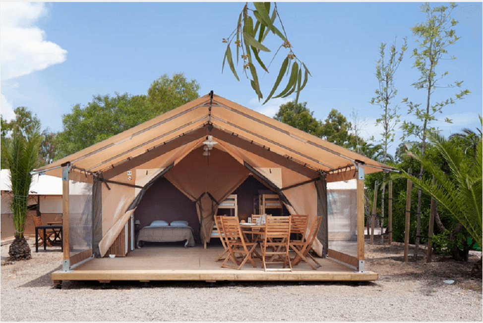 Glamping Hub: stay in a teepee, yurt, treehouse or RV with this unique vacation rental service.