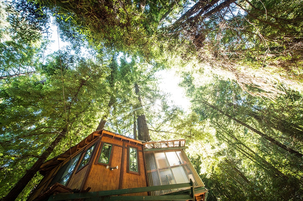 Glamping Hub: stay in a teepee, yurt, treehouse or RV with this unique vacation rental service.