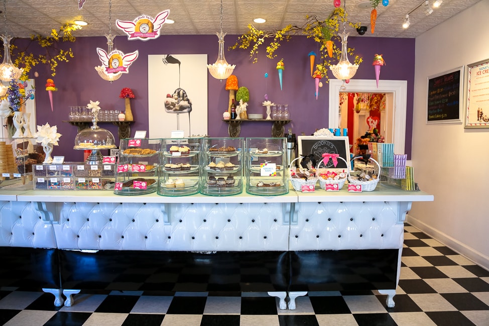 The Sweetest Spot in all of Jacksonville: Candy Apple Cafe & Sweet Pete's