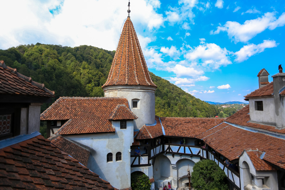 Romania Travel: Visiting Dracula's Castle