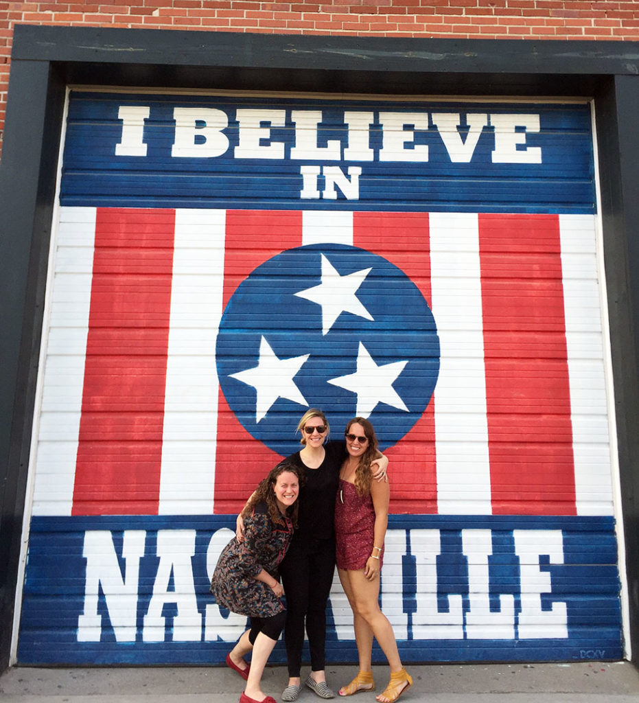 I Believe in Nashville sign