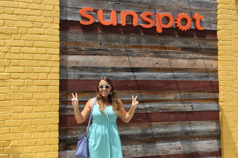 A Weekend Guide to Knoxville: What to Do, Where to Go, Where to Stay in Tennessee | Dining at Sunspot