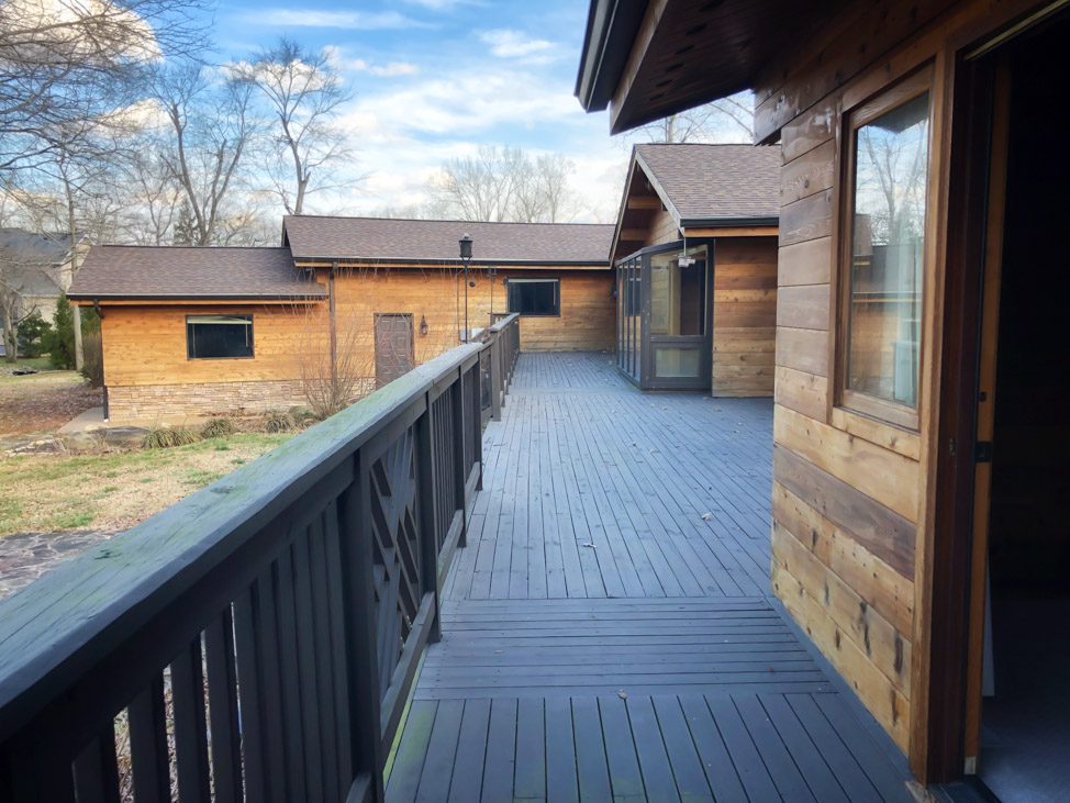 Midcentury Modern Cedar House