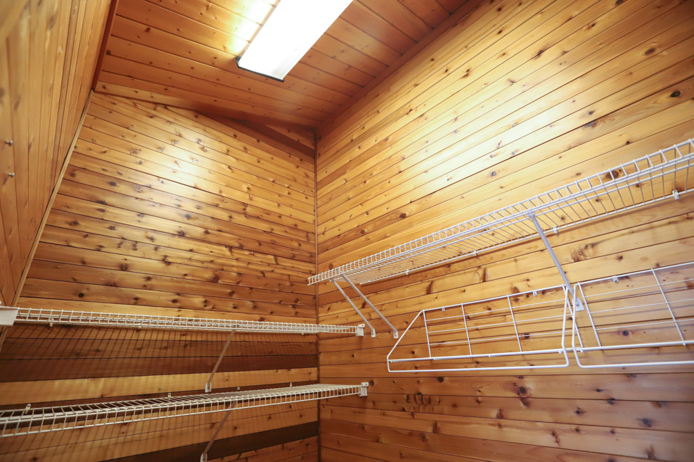 Midcentury Modern Cedar House