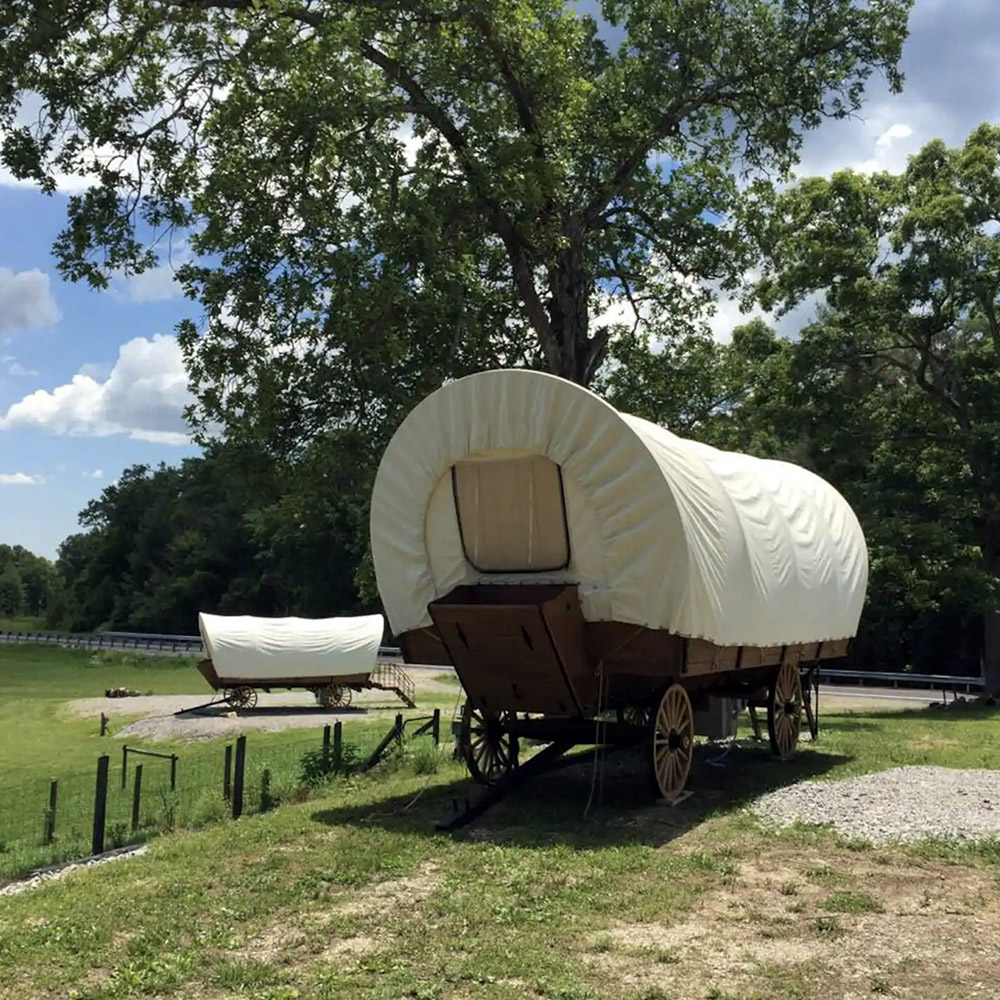 Sleep in a covered wagon in Tennessee