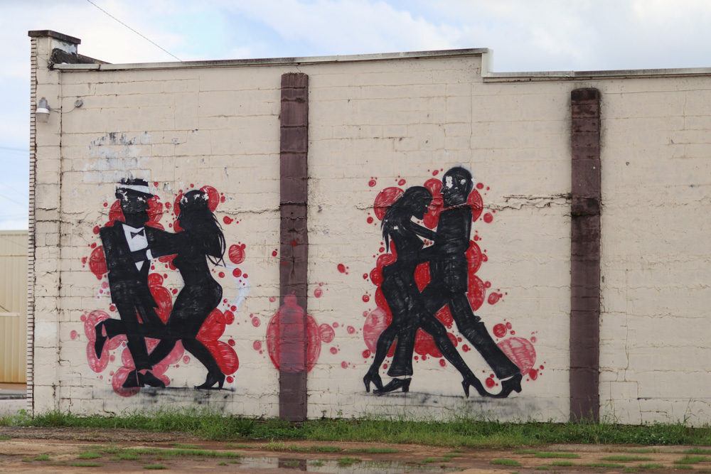 Travel the North Alabama Mural Trail