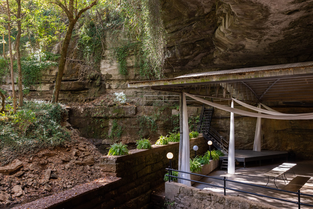 What to Do in Bowling Green: Take a Tour of Lost River Cave