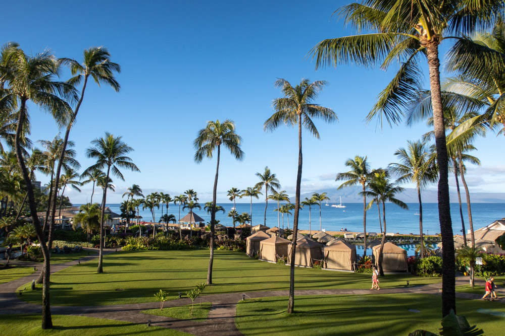 How to Book a Hawaii Trip on Credit Card Points