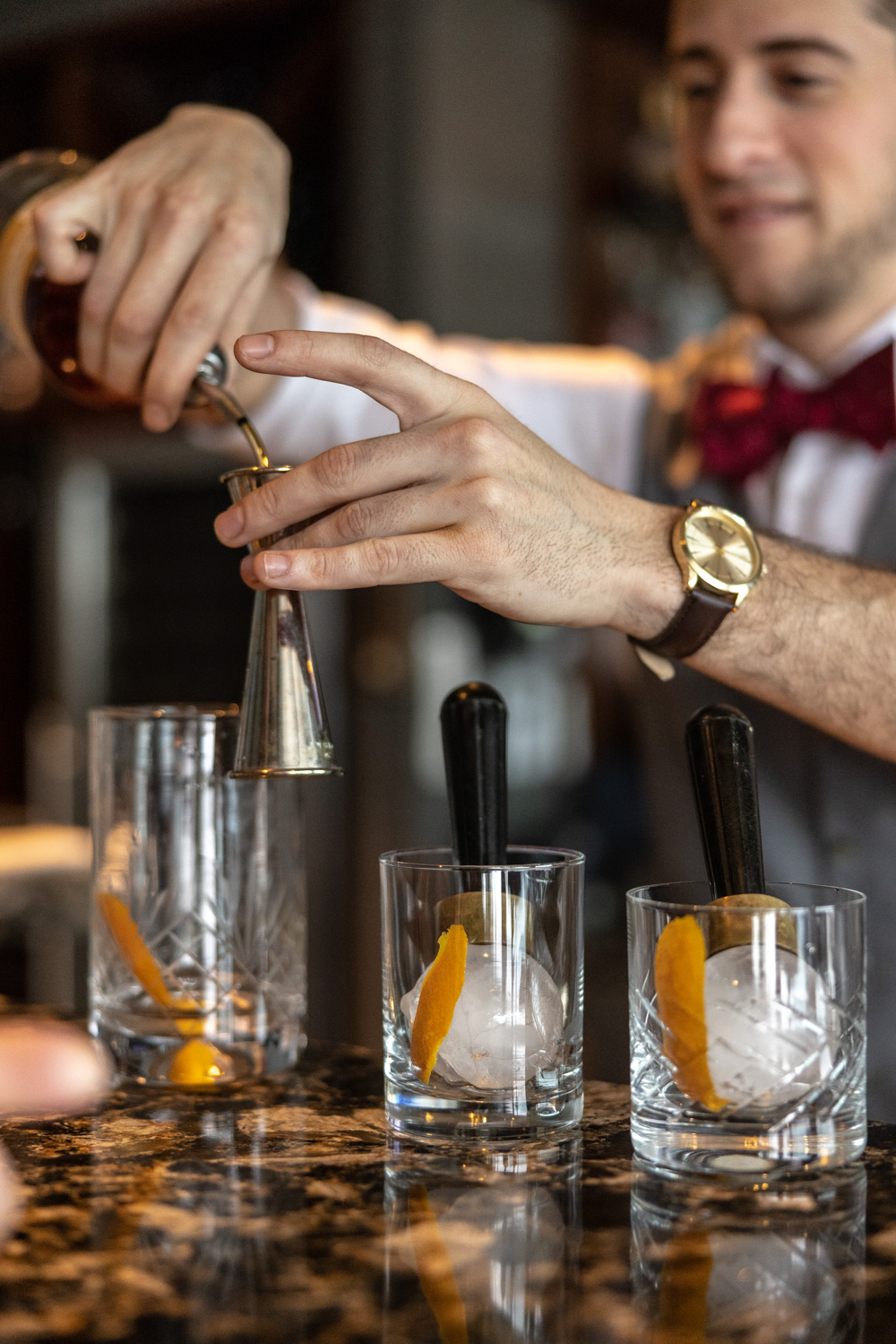 Where to get an old fashioned in Knoxville: the Drawing Room at the Tennessean Hotel