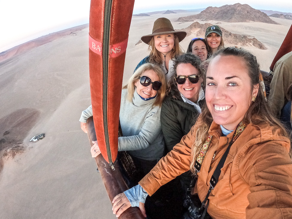 A hot air balloon ride in Namibia: views over the Sossusvlei Desert