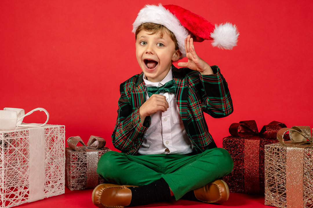 Holiday Photo Kids Shoot | copyright: Kristin Luna of Odinn Media