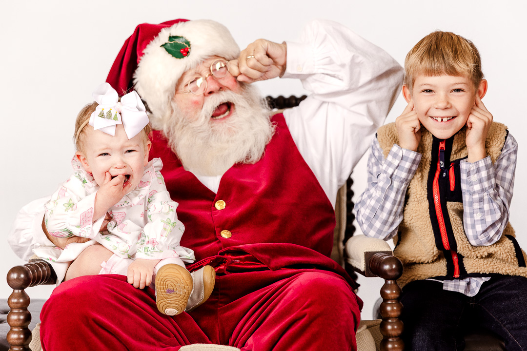 Holiday Photo Kids Shoot | copyright: Kristin Luna of Odinn Media