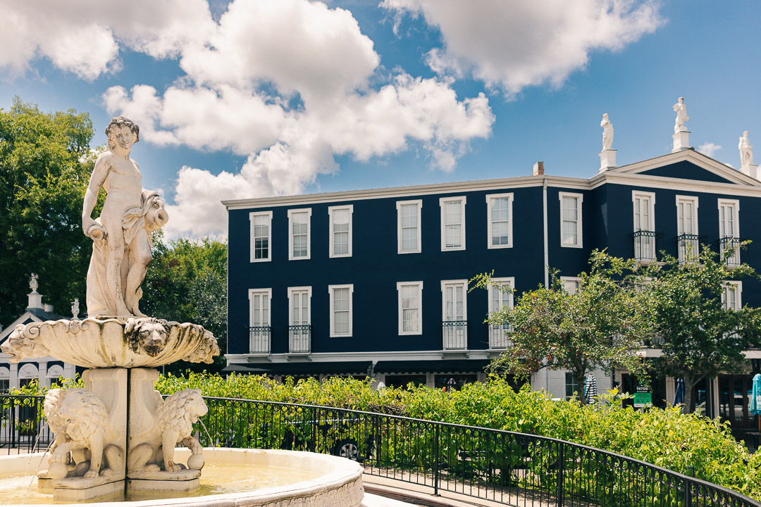 A sunny day in Starkville, Mississippi in the Cotton District